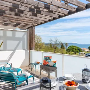 Vue 50m Des Salins Piscine 2 Parkings Terrasse Hyères
