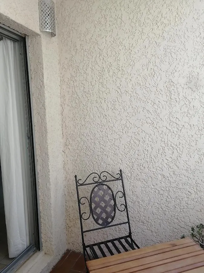 Studio dans résidence avec piscine et tennis Hyères Appartement