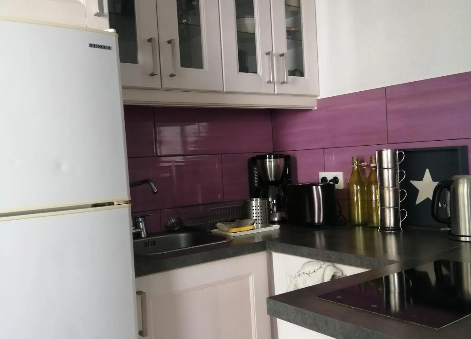 Studio dans résidence avec piscine et tennis Hyères Appartement